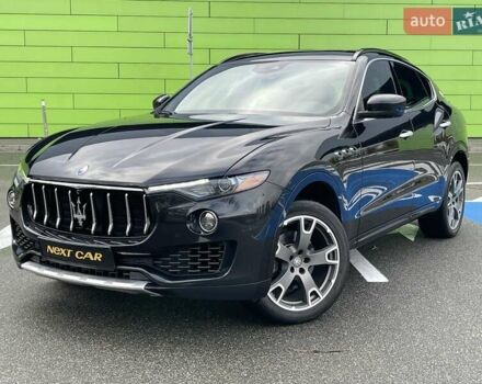 Черный Мазерати Леванте, объемом двигателя 3 л и пробегом 98 тыс. км за 32900 $, фото 3 на Automoto.ua