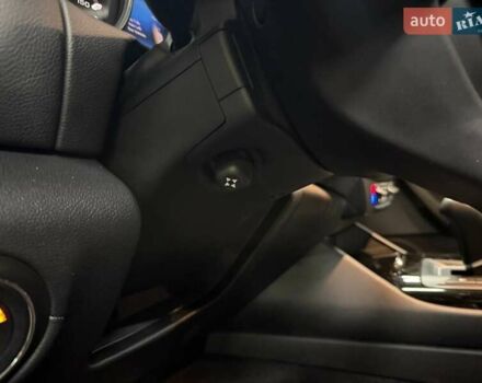 Мазераті Леванте 2017 у Києві на Automoto.ua Чорний Мазераті Леванте, об'ємом двигуна 2.98 л та пробігом 62 тис. км за 33990 $, фото 15 на Automoto.ua