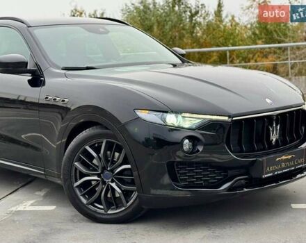 Чорний Мазераті Леванте, об'ємом двигуна 2.98 л та пробігом 110 тис. км за 39990 $, фото 2 на Automoto.ua