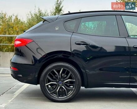 Чорний Мазераті Леванте, об'ємом двигуна 2.98 л та пробігом 110 тис. км за 39990 $, фото 17 на Automoto.ua