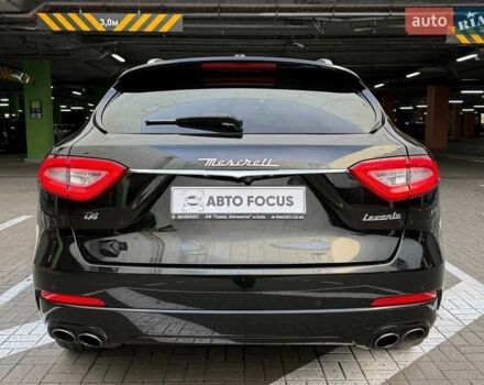 Черный Мазерати Леванте, объемом двигателя 2.98 л и пробегом 48 тыс. км за 32990 $, фото 8 на Automoto.ua