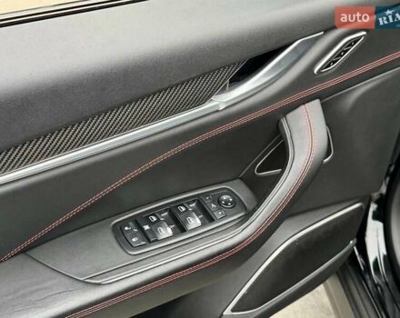 Чорний Мазераті Леванте, об'ємом двигуна 2.98 л та пробігом 110 тис. км за 39990 $, фото 51 на Automoto.ua