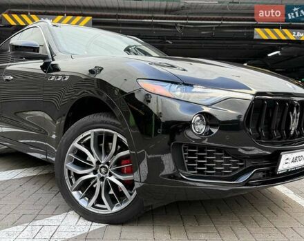 Черный Мазерати Леванте, объемом двигателя 2.98 л и пробегом 47 тыс. км за 34990 $, фото 1 на Automoto.ua