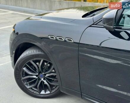 Чорний Мазераті Леванте, об'ємом двигуна 2.98 л та пробігом 110 тис. км за 39990 $, фото 14 на Automoto.ua