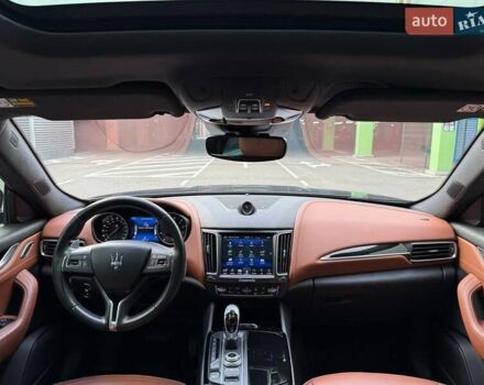 Черный Мазерати Леванте, объемом двигателя 2.98 л и пробегом 47 тыс. км за 34990 $, фото 29 на Automoto.ua