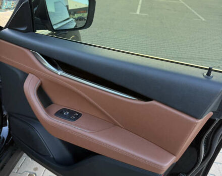 Черный Мазерати Леванте, объемом двигателя 2.98 л и пробегом 48 тыс. км за 38000 $, фото 33 на Automoto.ua