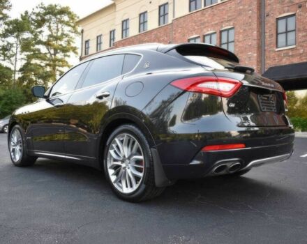 Чорний Мазераті Леванте, об'ємом двигуна 3 л та пробігом 40 тис. км за 8600 $, фото 3 на Automoto.ua