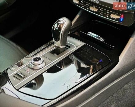 Черный Мазерати Леванте, объемом двигателя 3 л и пробегом 103 тыс. км за 36500 $, фото 38 на Automoto.ua