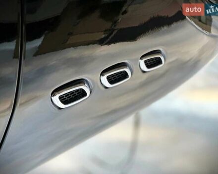 Черный Мазерати Леванте, объемом двигателя 3 л и пробегом 103 тыс. км за 36500 $, фото 12 на Automoto.ua