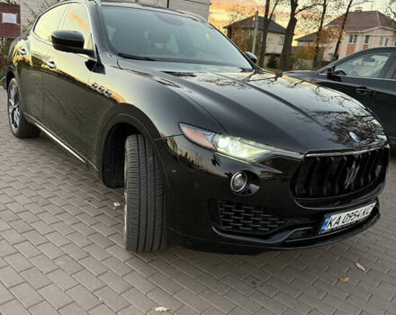Черный Мазерати Леванте, объемом двигателя 2.98 л и пробегом 48 тыс. км за 38000 $, фото 1 на Automoto.ua