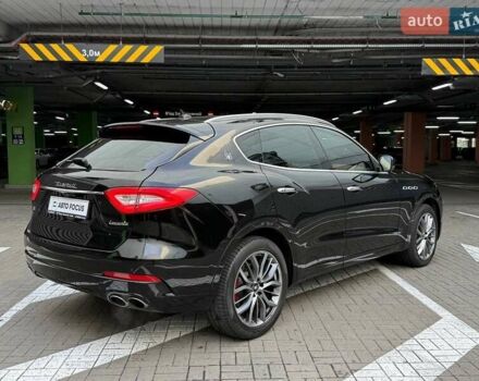 Черный Мазерати Леванте, объемом двигателя 2.98 л и пробегом 47 тыс. км за 34990 $, фото 6 на Automoto.ua