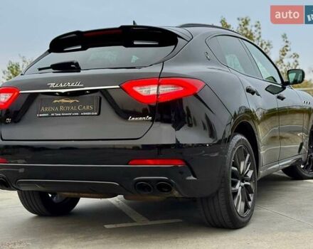 Чорний Мазераті Леванте, об'ємом двигуна 2.98 л та пробігом 110 тис. км за 39990 $, фото 19 на Automoto.ua