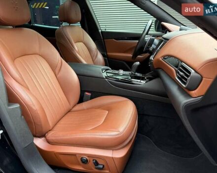 Черный Мазерати Леванте, объемом двигателя 2.98 л и пробегом 47 тыс. км за 34990 $, фото 14 на Automoto.ua