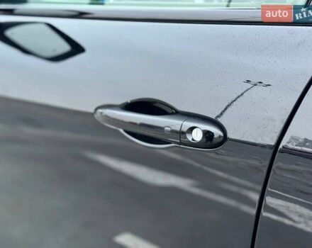 Чорний Мазераті Леванте, об'ємом двигуна 2.98 л та пробігом 110 тис. км за 39990 $, фото 23 на Automoto.ua