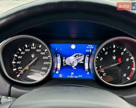 Чорний Мазераті Леванте, об'ємом двигуна 2.98 л та пробігом 110 тис. км за 39990 $, фото 45 на Automoto.ua