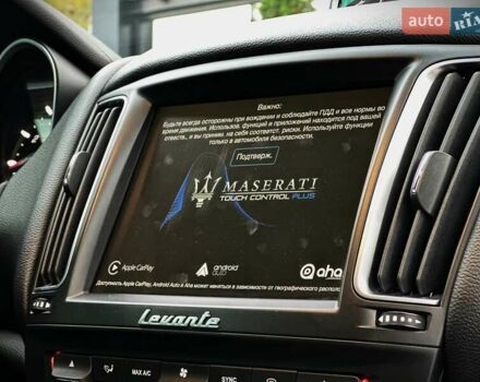 Черный Мазерати Леванте, объемом двигателя 3 л и пробегом 103 тыс. км за 36500 $, фото 41 на Automoto.ua