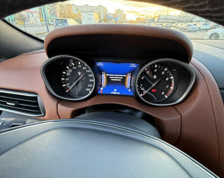 Черный Мазерати Леванте, объемом двигателя 2.98 л и пробегом 48 тыс. км за 38000 $, фото 24 на Automoto.ua