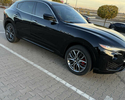 Черный Мазерати Леванте, объемом двигателя 2.98 л и пробегом 48 тыс. км за 38000 $, фото 50 на Automoto.ua