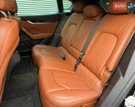 Черный Мазерати Леванте, объемом двигателя 2.98 л и пробегом 47 тыс. км за 34990 $, фото 12 на Automoto.ua