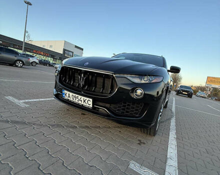 Черный Мазерати Леванте, объемом двигателя 2.98 л и пробегом 48 тыс. км за 38000 $, фото 38 на Automoto.ua