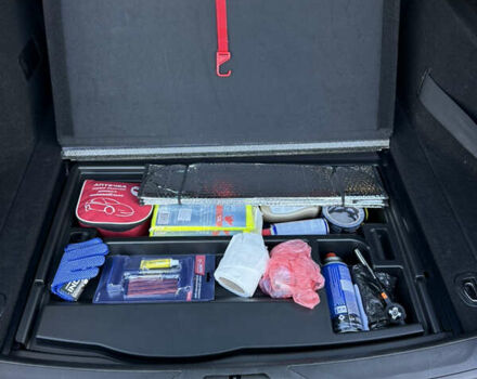 Черный Мазерати Леванте, объемом двигателя 2.98 л и пробегом 45 тыс. км за 65000 $, фото 60 на Automoto.ua