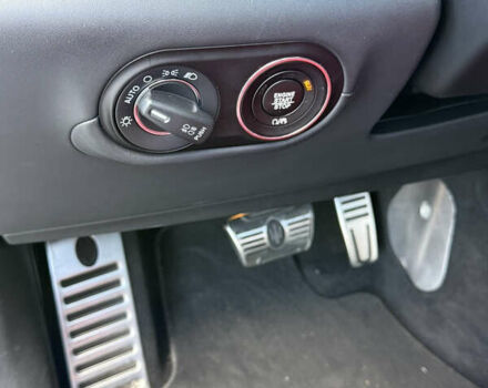 Черный Мазерати Леванте, объемом двигателя 2.98 л и пробегом 45 тыс. км за 65000 $, фото 36 на Automoto.ua