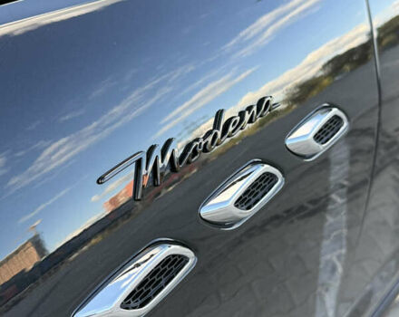 Черный Мазерати Леванте, объемом двигателя 2.98 л и пробегом 45 тыс. км за 65000 $, фото 7 на Automoto.ua