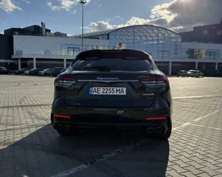 Черный Мазерати Леванте, объемом двигателя 2.98 л и пробегом 45 тыс. км за 65000 $, фото 14 на Automoto.ua