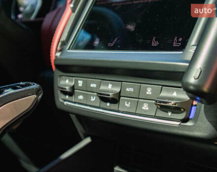 Черный Мазерати Леванте, объемом двигателя 3 л и пробегом 45 тыс. км за 54999 $, фото 27 на Automoto.ua