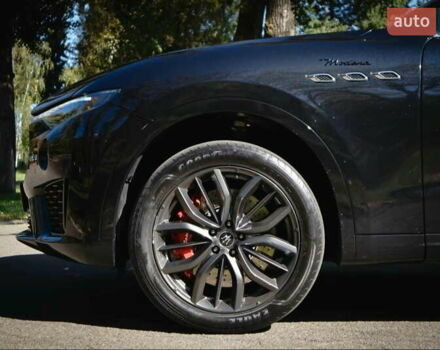 Черный Мазерати Леванте, объемом двигателя 3 л и пробегом 45 тыс. км за 54999 $, фото 10 на Automoto.ua