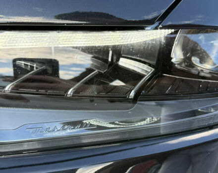 Черный Мазерати Леванте, объемом двигателя 2.98 л и пробегом 45 тыс. км за 65000 $, фото 4 на Automoto.ua