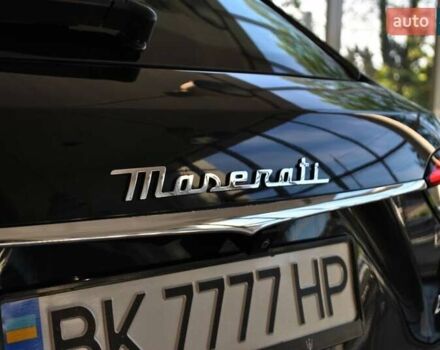 Чорний Мазераті Леванте, об'ємом двигуна 2.98 л та пробігом 28 тис. км за 44000 $, фото 11 на Automoto.ua