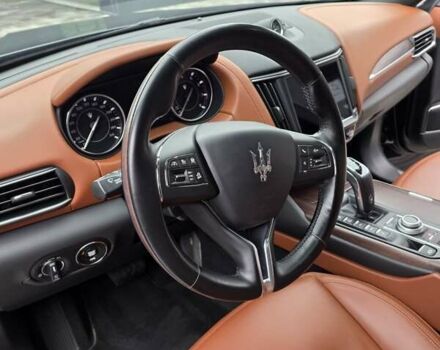 Мазерати Леванте 2021 в Киеве на Automoto.ua Черный Мазерати Леванте, объемом двигателя 2.98 л и пробегом 139 тыс. км за 55000 $, фото 15 на Automoto.ua