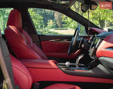 Черный Мазерати Леванте, объемом двигателя 3 л и пробегом 45 тыс. км за 54999 $, фото 21 на Automoto.ua