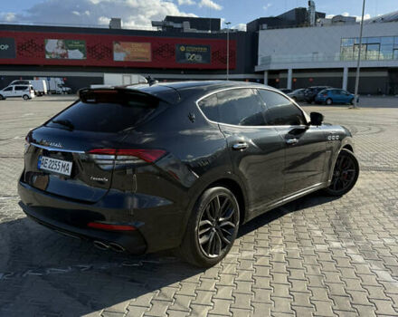 Черный Мазерати Леванте, объемом двигателя 2.98 л и пробегом 45 тыс. км за 65000 $, фото 8 на Automoto.ua