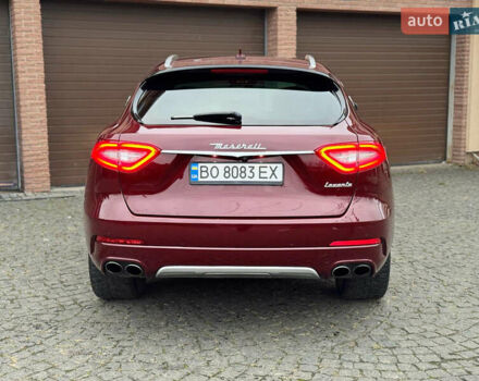 Красный Мазерати Леванте, объемом двигателя 2.98 л и пробегом 125 тыс. км за 29000 $, фото 5 на Automoto.ua