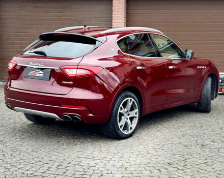 Красный Мазерати Леванте, объемом двигателя 2.98 л и пробегом 125 тыс. км за 29000 $, фото 3 на Automoto.ua