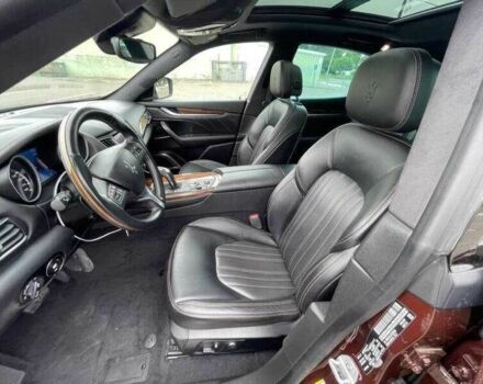 Красный Мазерати Леванте, объемом двигателя 3 л и пробегом 28 тыс. км за 12700 $, фото 4 на Automoto.ua