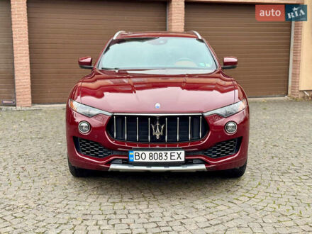 Червоний Мазераті Леванте, об'ємом двигуна 2.98 л та пробігом 125 тис. км за 29000 $, фото 1 на Automoto.ua