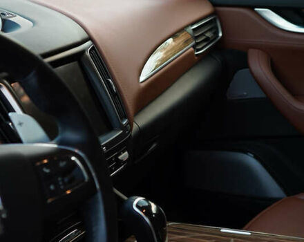 Мазерати Леванте, объемом двигателя 3 л и пробегом 43 тыс. км за 43000 $, фото 17 на Automoto.ua