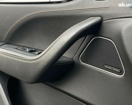 Мазерати Леванте, объемом двигателя 3 л и пробегом 98 тыс. км за 32900 $, фото 28 на Automoto.ua