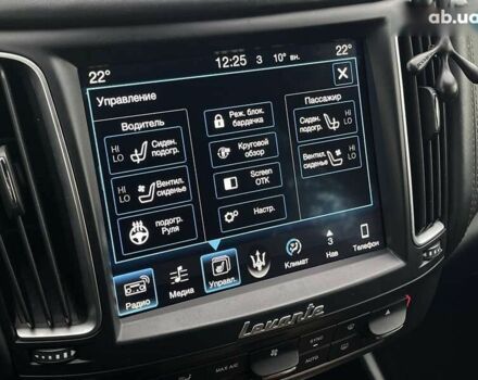 Мазерати Леванте, объемом двигателя 3 л и пробегом 98 тыс. км за 32900 $, фото 26 на Automoto.ua