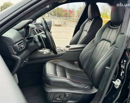 Мазерати Леванте, объемом двигателя 3 л и пробегом 110 тыс. км за 39990 $, фото 24 на Automoto.ua