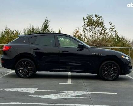 Мазерати Леванте, объемом двигателя 3 л и пробегом 110 тыс. км за 39990 $, фото 16 на Automoto.ua