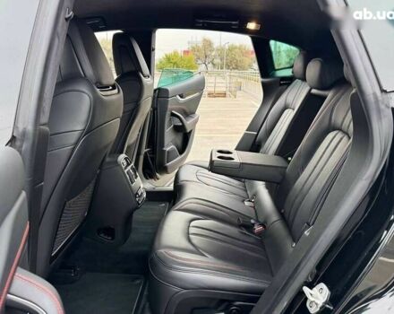 Мазерати Леванте, объемом двигателя 3 л и пробегом 110 тыс. км за 39990 $, фото 28 на Automoto.ua