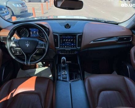 Мазераті Леванте, об'ємом двигуна 3 л та пробігом 95 тис. км за 43000 $, фото 12 на Automoto.ua
