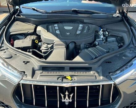 Мазерати Леванте, объемом двигателя 3 л и пробегом 96 тыс. км за 41500 $, фото 24 на Automoto.ua