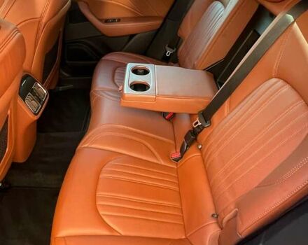 Мазерати Леванте, объемом двигателя 2.98 л и пробегом 82 тыс. км за 62900 $, фото 16 на Automoto.ua