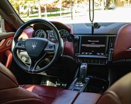 Мазераті Леванте, об'ємом двигуна 3 л та пробігом 45 тис. км за 64900 $, фото 29 на Automoto.ua