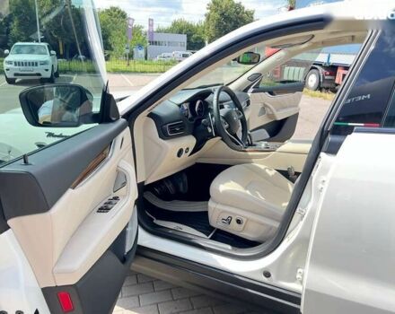 Мазераті Леванте, об'ємом двигуна 3 л та пробігом 59 тис. км за 54900 $, фото 18 на Automoto.ua